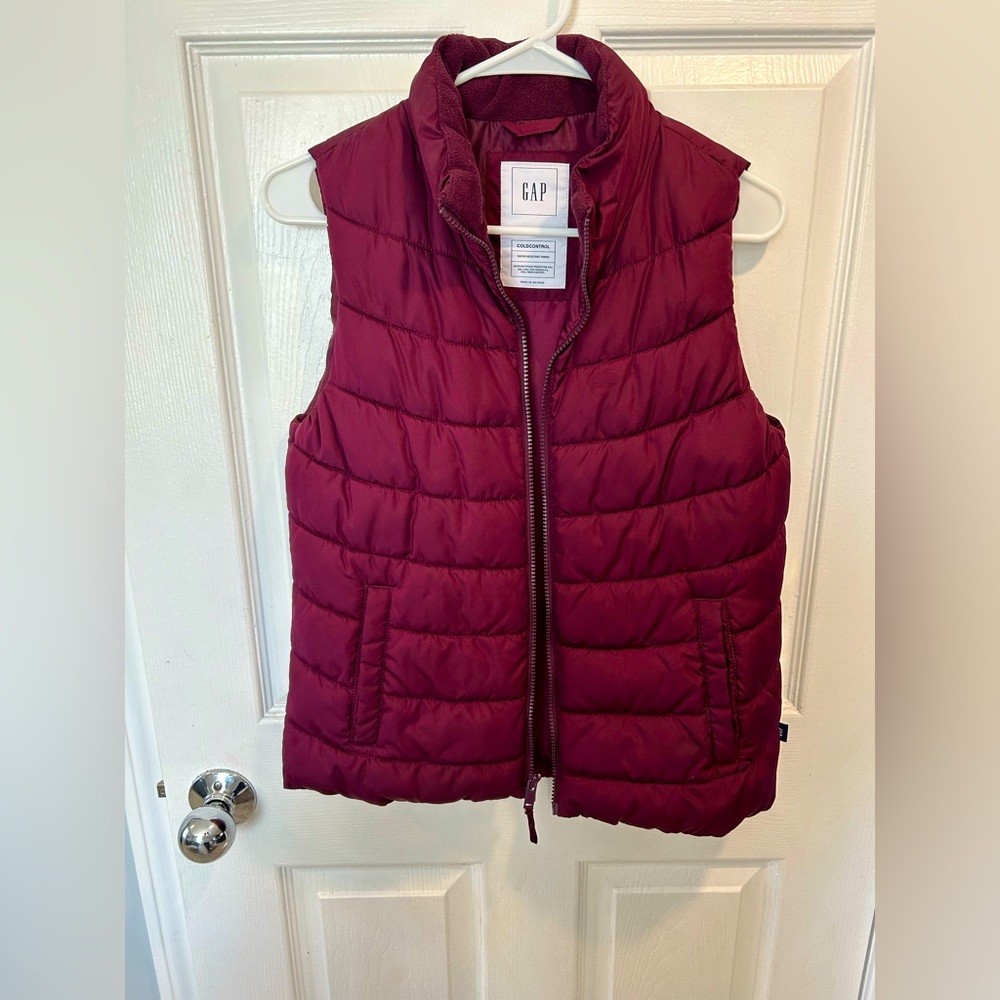 New Gap Maroon Vest, size XS